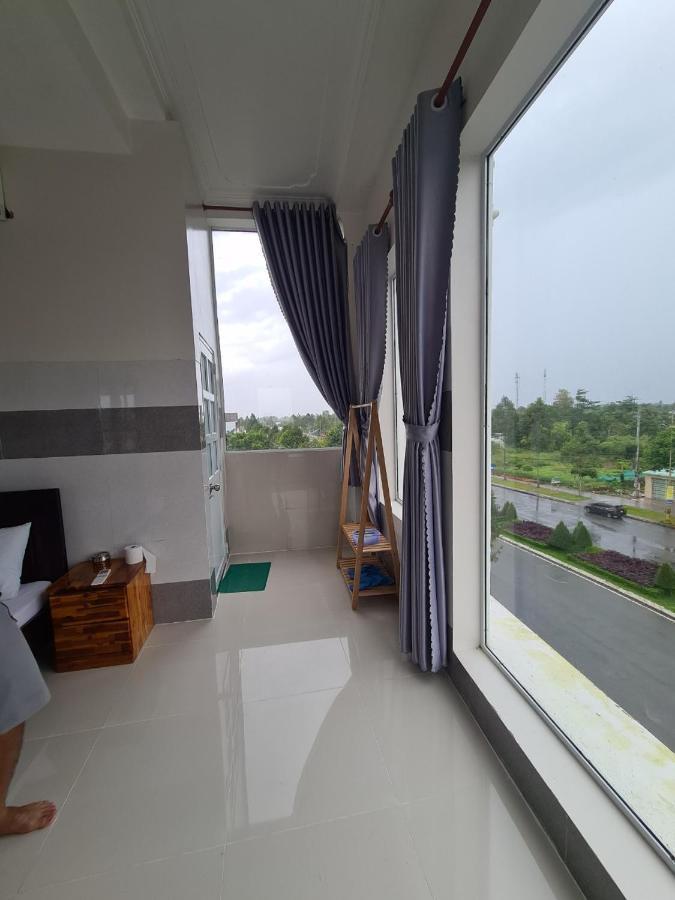 Khach San Hoang Mai Hotel เกิ่นเทอ ภายนอก รูปภาพ