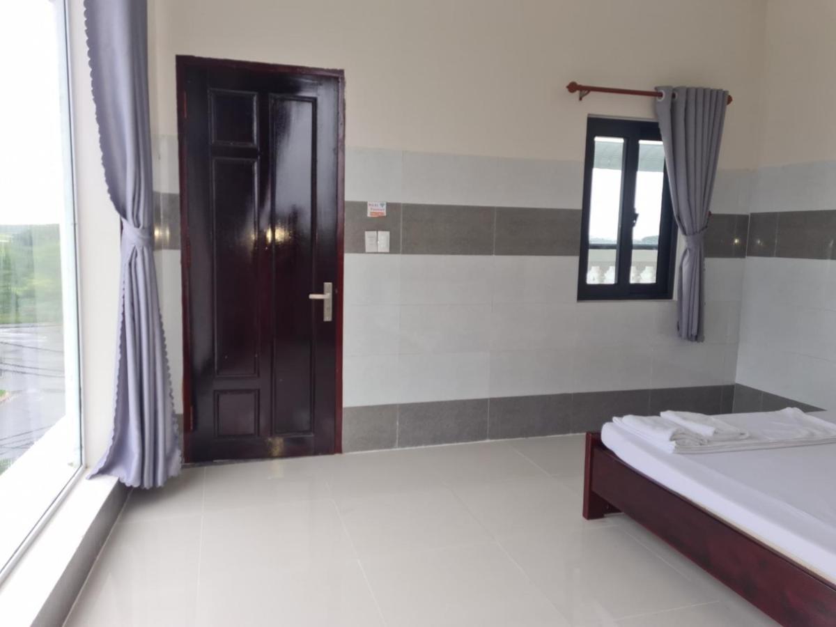 Khach San Hoang Mai Hotel เกิ่นเทอ ภายนอก รูปภาพ