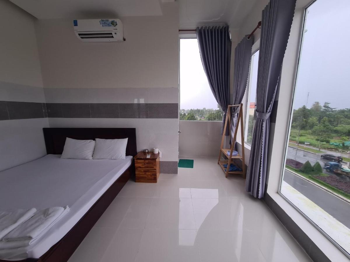Khach San Hoang Mai Hotel เกิ่นเทอ ภายนอก รูปภาพ